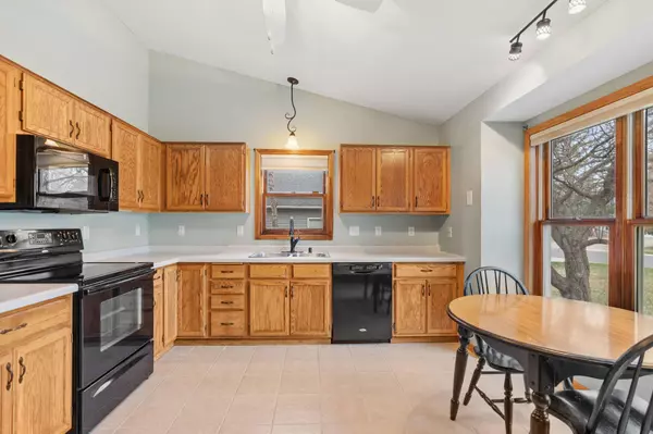 White Bear Twp, MN 55110,5952 Bayberry DR