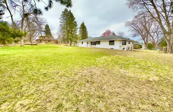 Saint Anthony, MN 55418,3016 Armour TER