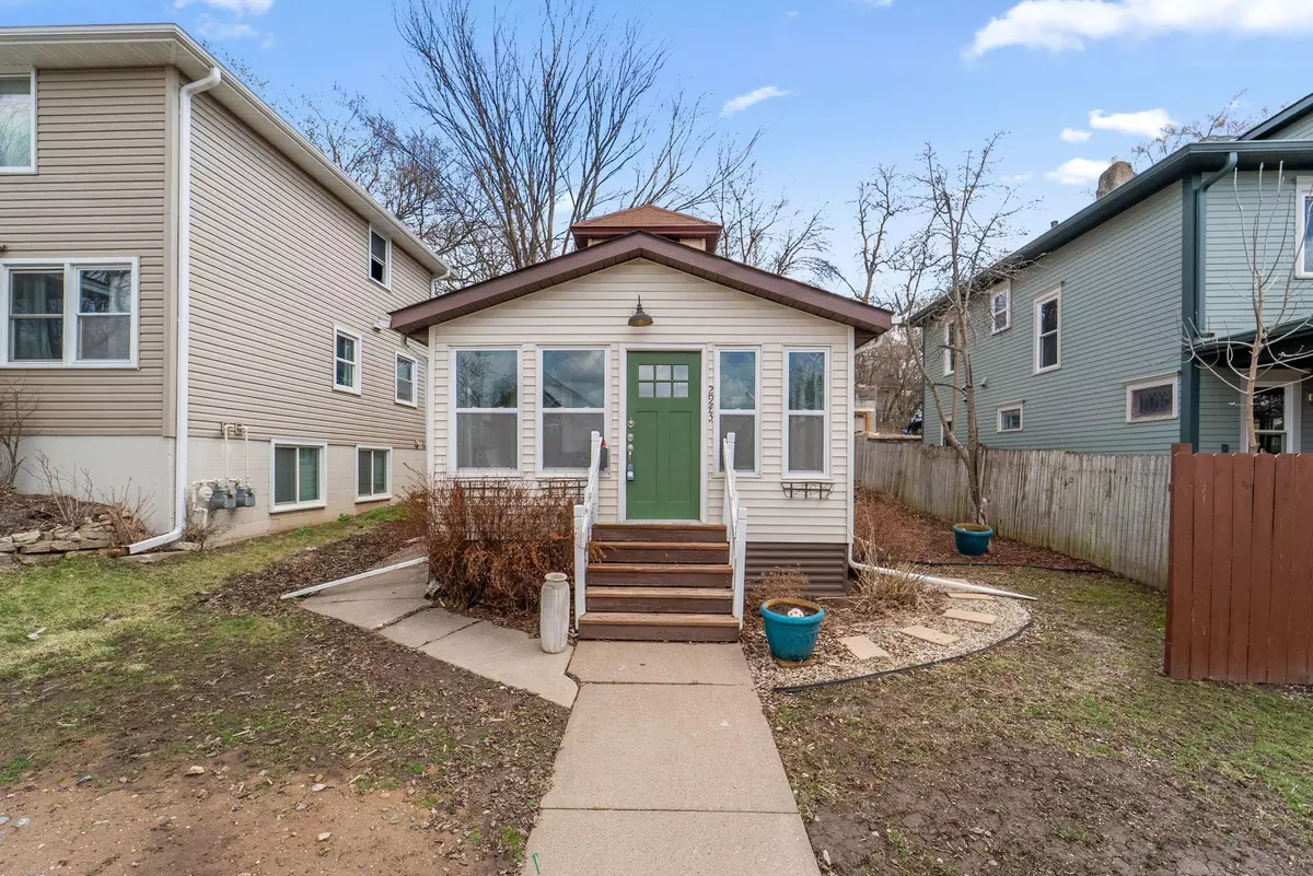 Minneapolis, MN 55418,2943 Taylor ST NE