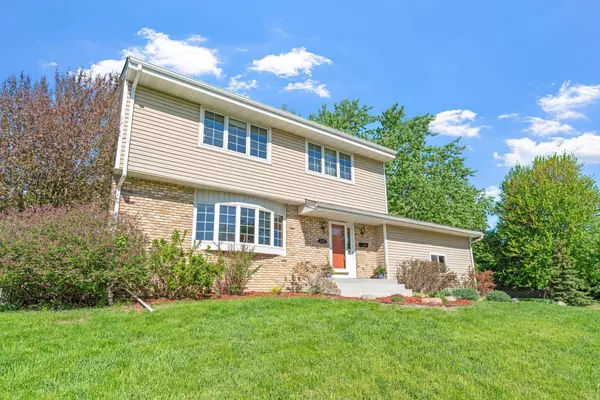 Saint Anthony, MN 55418,3424 Croft DR