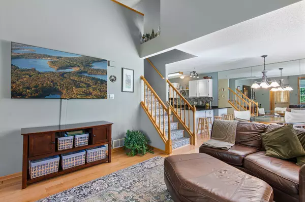 Brooklyn Park, MN 55444,10025 Russell AVE N #6