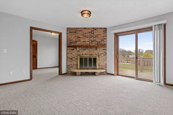 White Bear Twp, MN 55110,4273 Oakmede LN