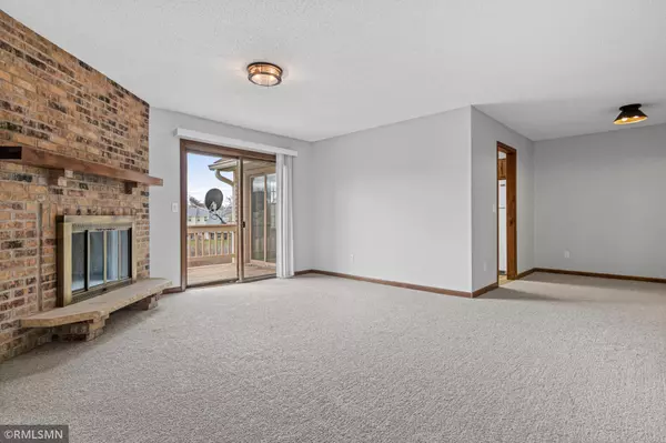 White Bear Twp, MN 55110,4273 Oakmede LN