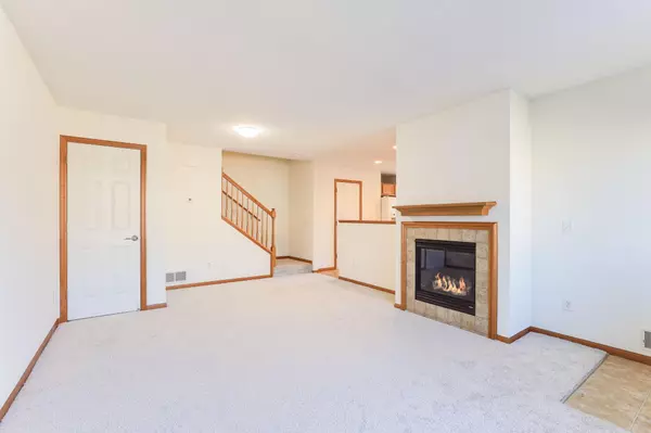 Hugo, MN 55038,4820 149th ST N #5