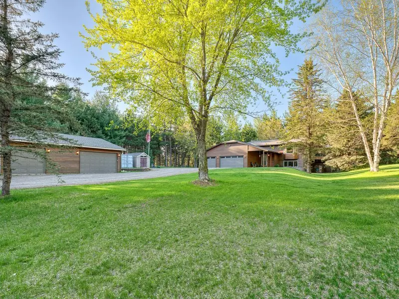 16376 230th AVE NW, Elk River, MN 55330