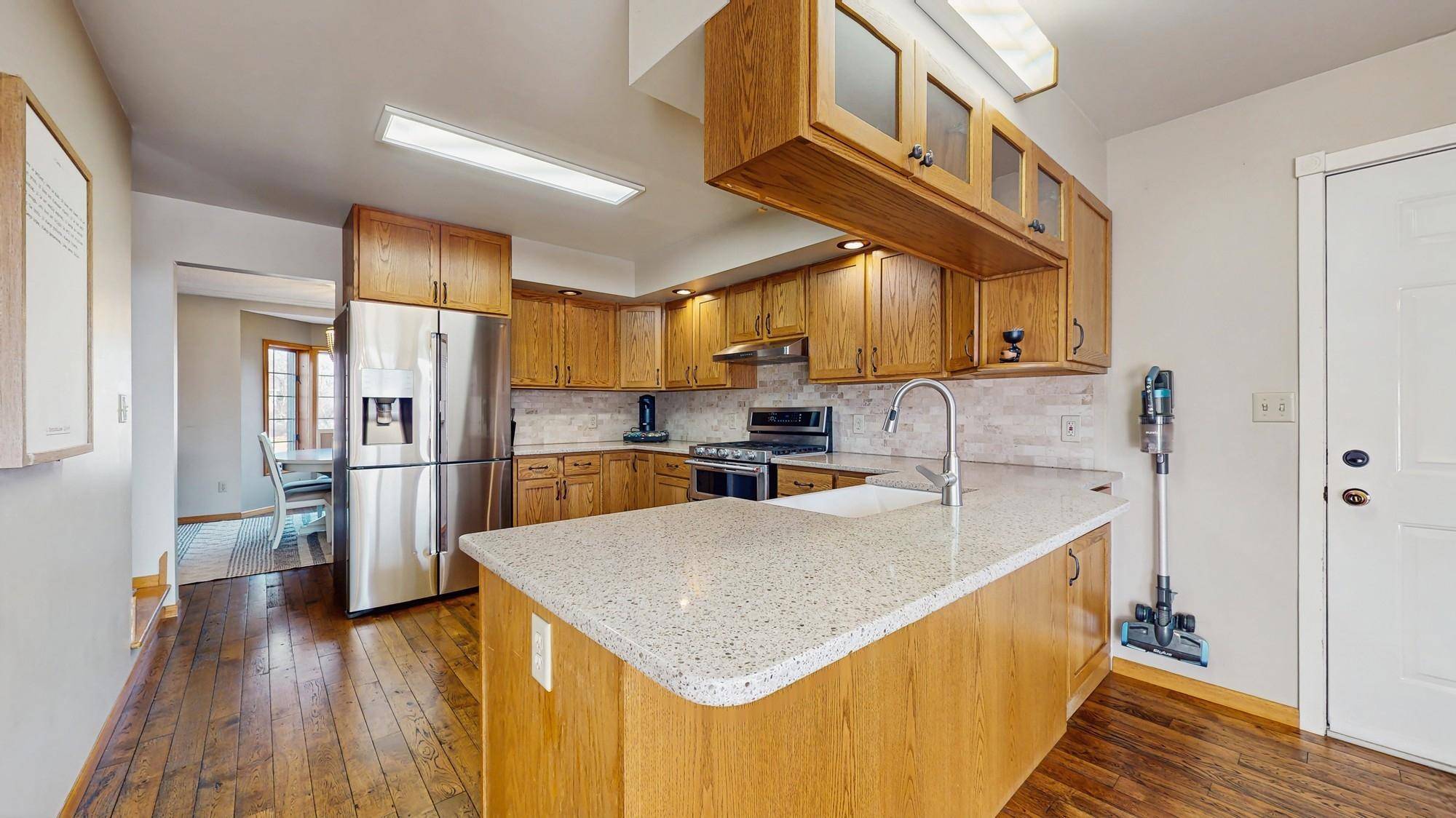 Hastings, MN 55033,1339 Madison ST