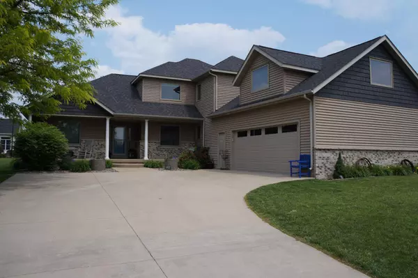 807 Timothy DR SE, Stewartville, MN 55976