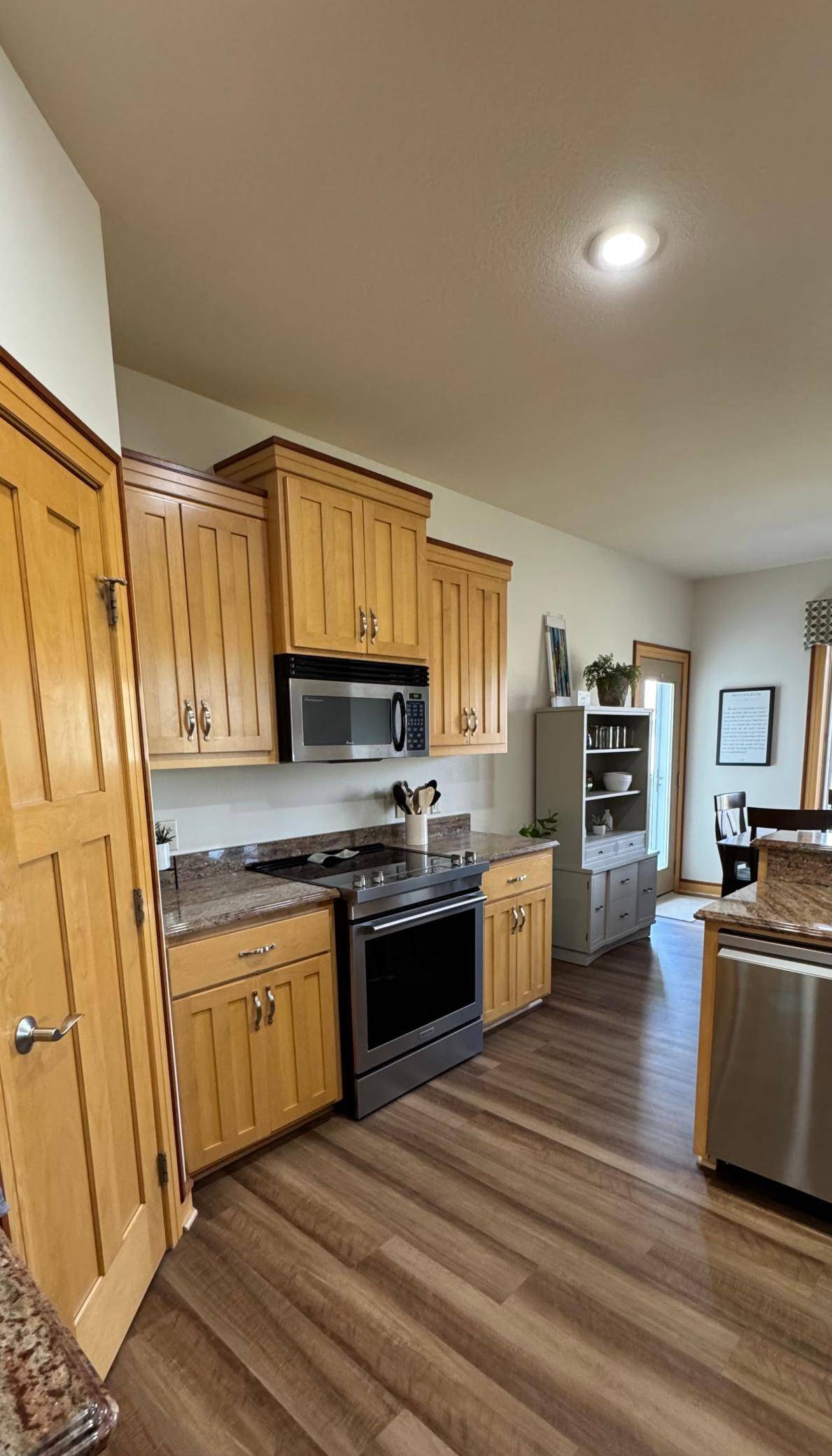 Saint Cloud, MN 56301,3522 21st AVE S