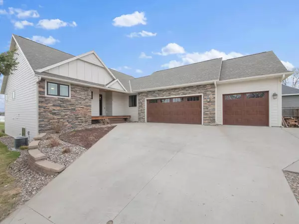 Alexandria, MN 56308,1198 Steger RD NW