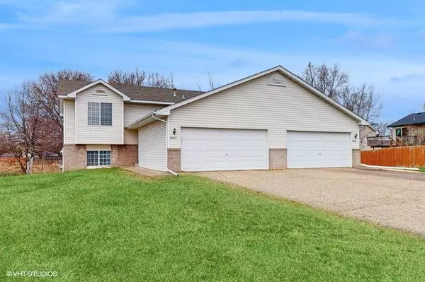 North Branch, MN 55056,38052 Greenway AVE