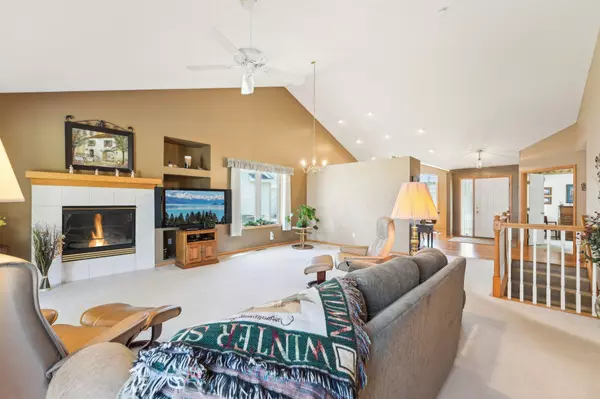 Savage, MN 55378,14603 Beverley LN