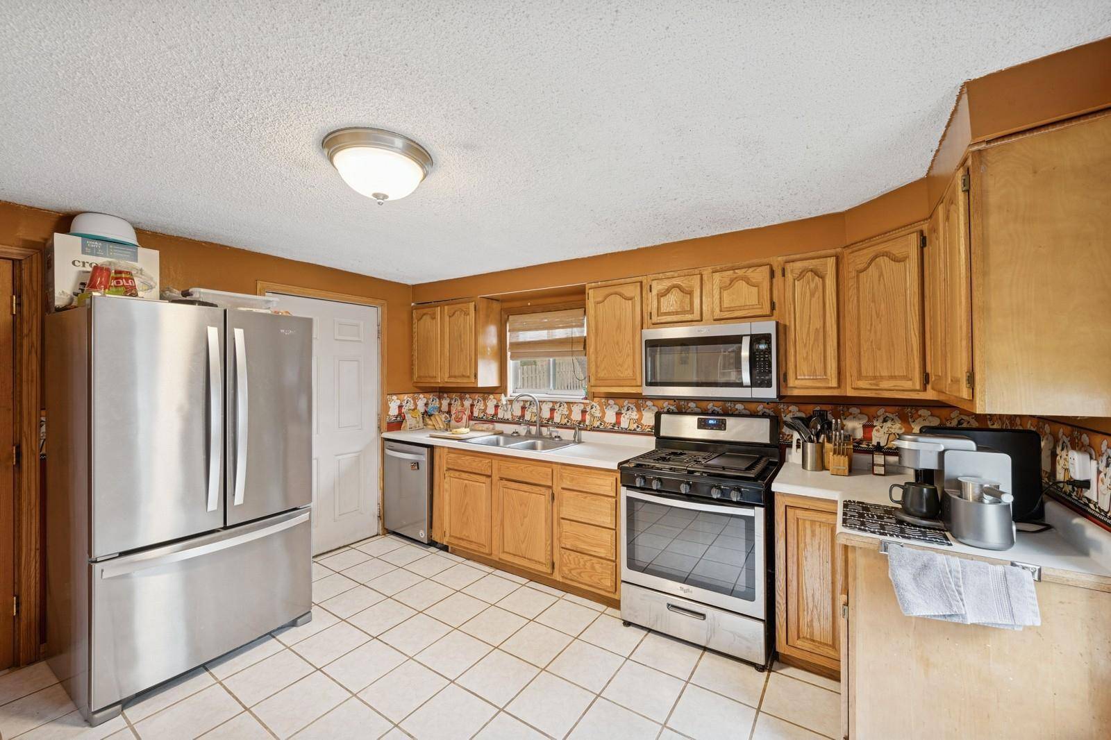 South Saint Paul, MN 55075,454 1st AVE S