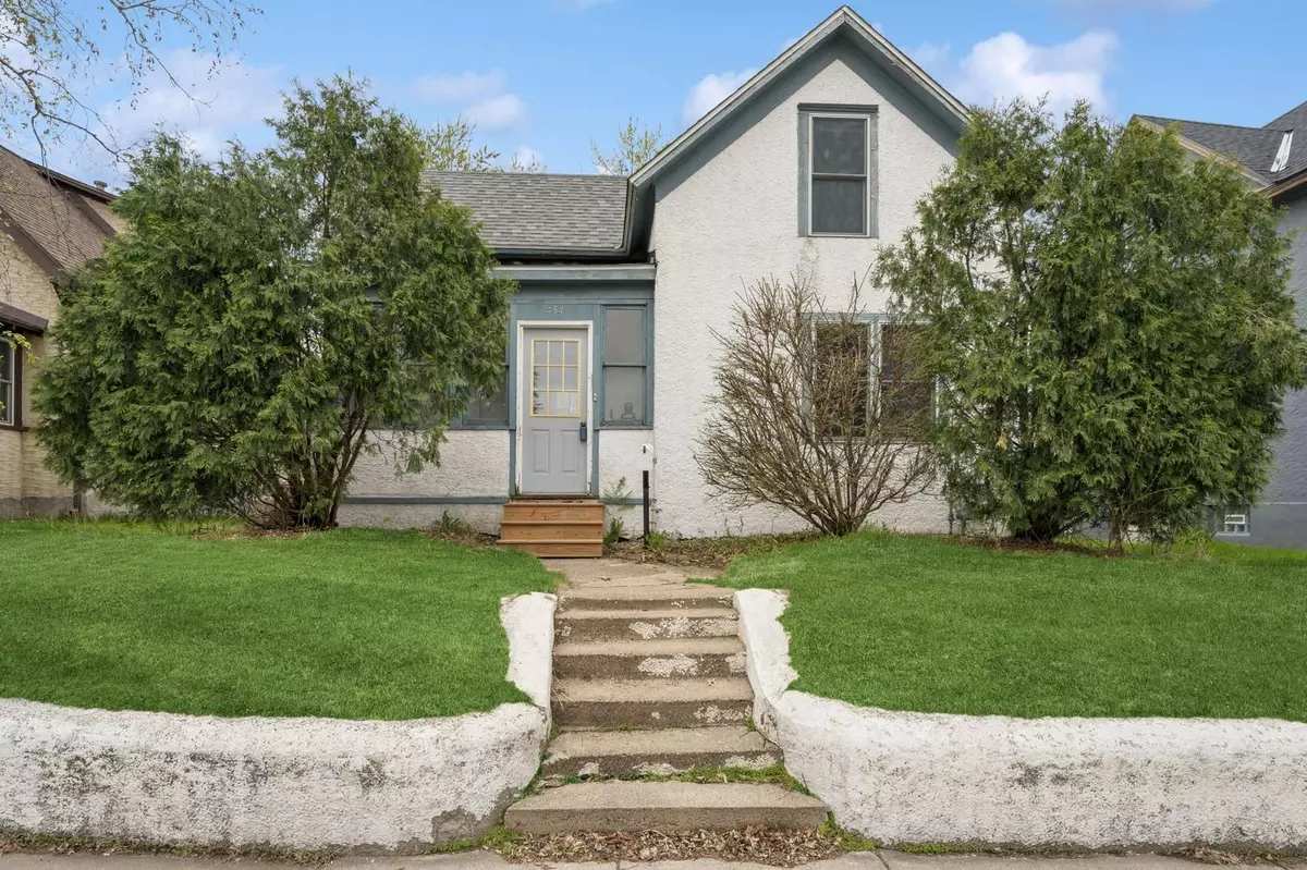 South Saint Paul, MN 55075,454 1st AVE S