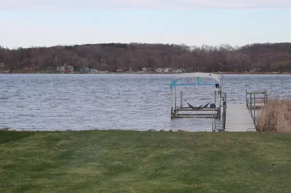 21096 Eagle DR, Leslie Twp, MN 56360