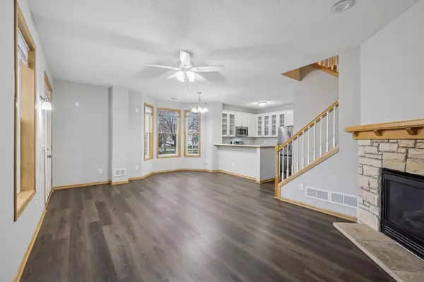 Oakdale, MN 55128,7539 12th ST N