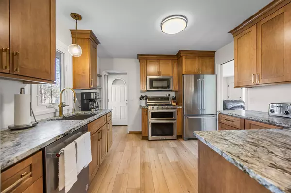 1809 Maryland AVE S, Saint Louis Park, MN 55426