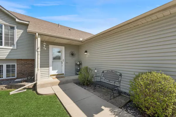 Oakdale, MN 55128,1245 Granite AVE N