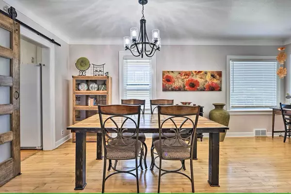 Minneapolis, MN 55417,5519 43rd AVE S