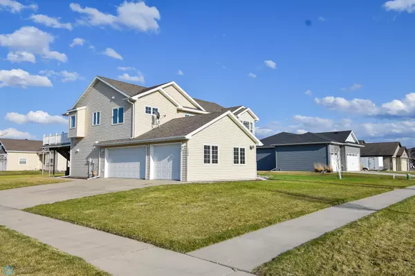 Moorhead, MN 56560,2200 36 ST S