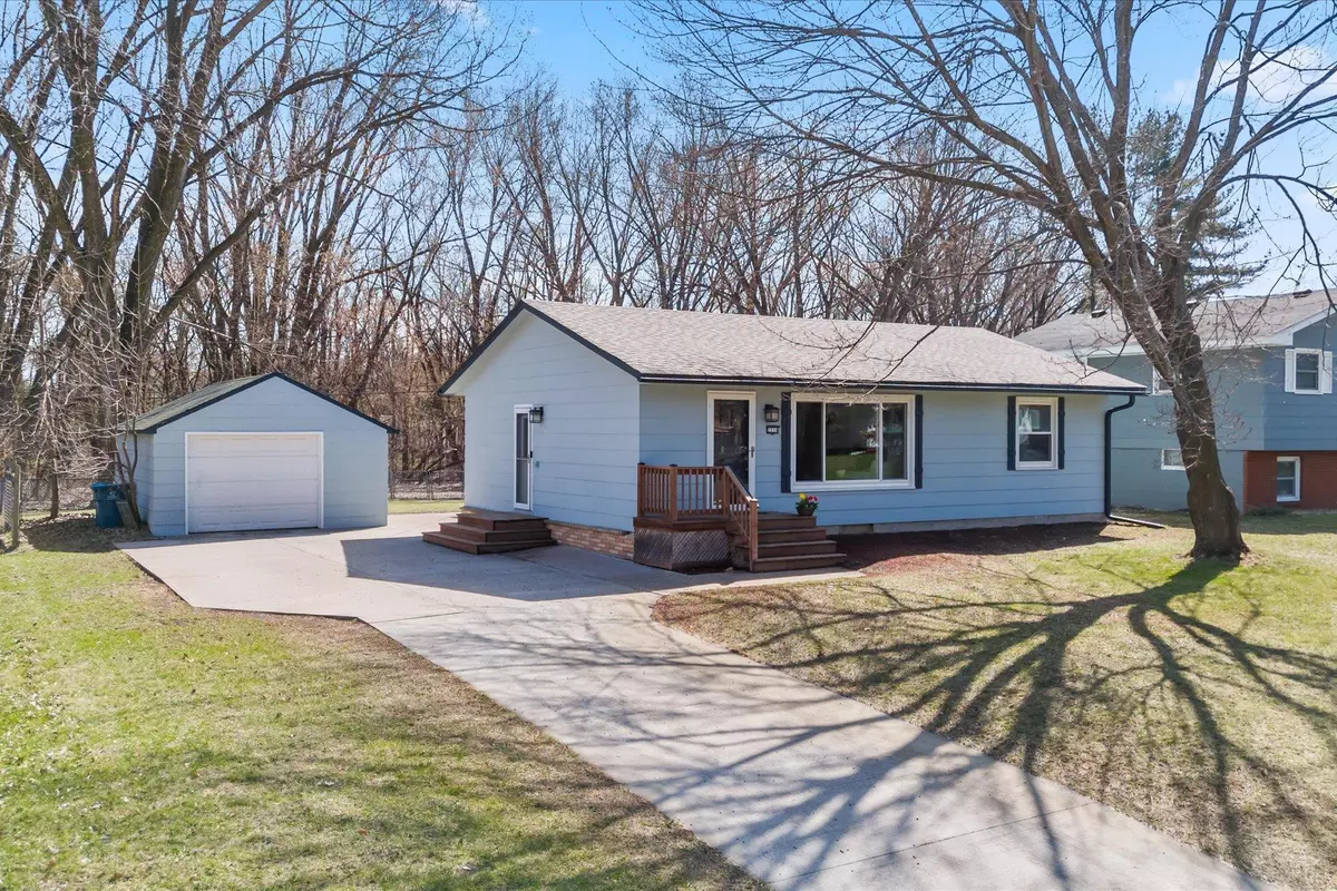 Mounds View, MN 55112,2234 Lois DR
