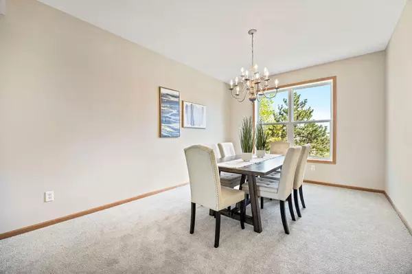 Victoria, MN 55386,805 Ali LN