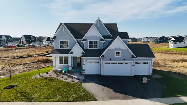 10361 Peony LN, Maple Grove, MN 55311