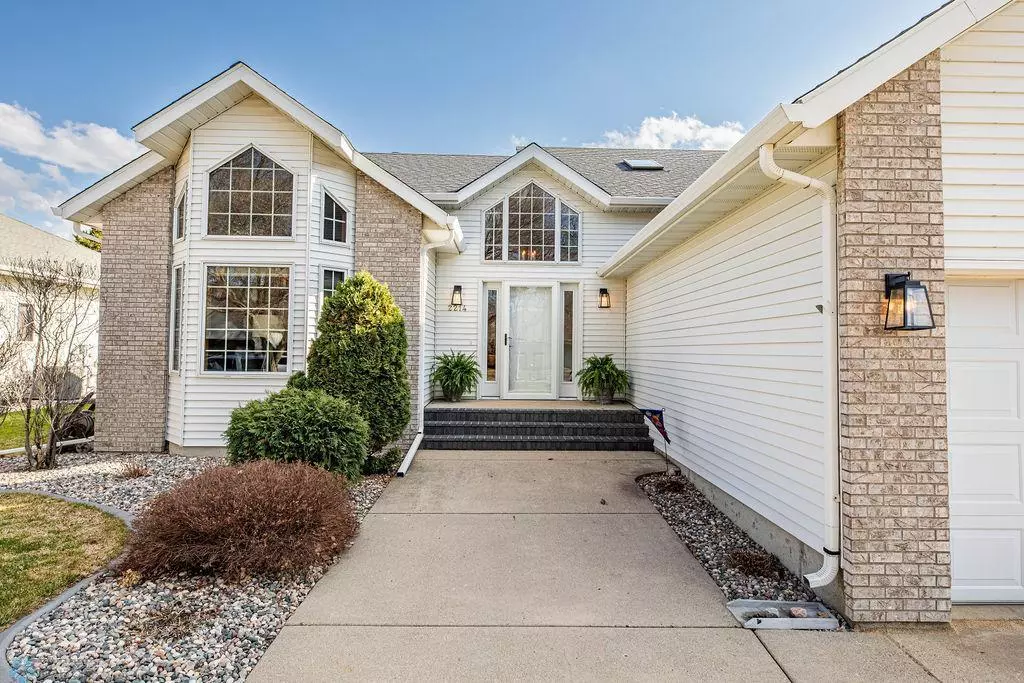 Fargo, ND 58104,2214 Victoria Rose LN S