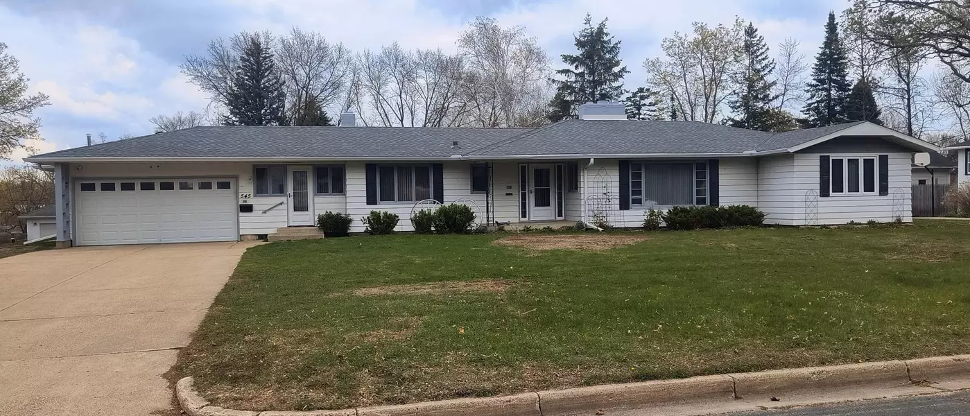545 Harmony LN SW, Hutchinson, MN 55350
