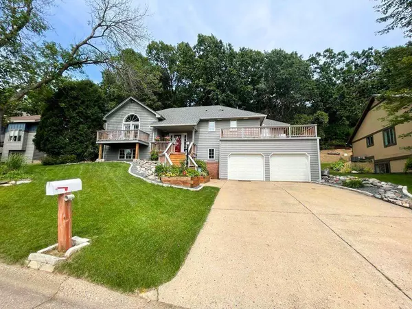 Bloomington, MN 55438,7712 W 84th Street CIR