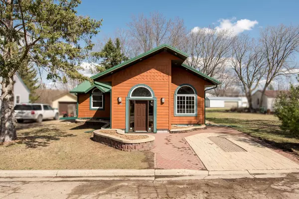 Miltona, MN 56354,130 Hintzen