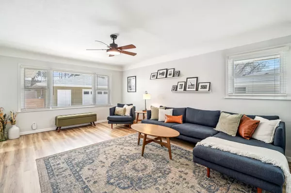 Hopkins, MN 55343,629 Park Valley DR E