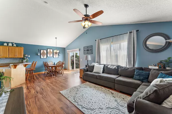 Isanti, MN 55040,1106 Maplewood AVE SW