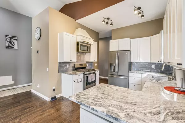 Maplewood, MN 55119,2037 Nokomis AVE