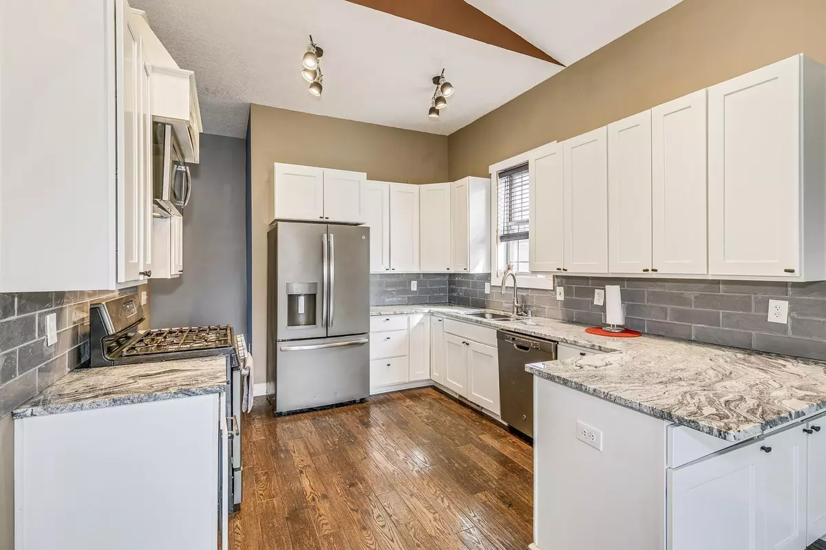 Maplewood, MN 55119,2037 Nokomis AVE