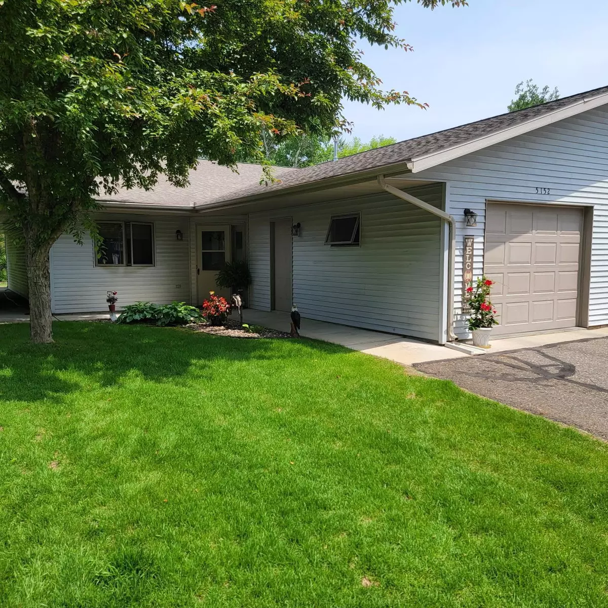 Nisswa, MN 56468,5152 Crossroads #16