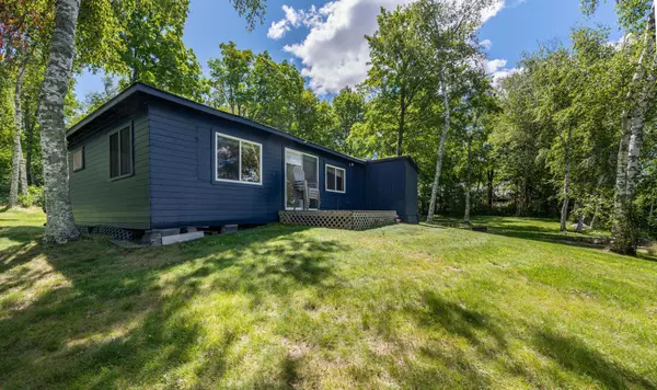 Cohasset, MN 55744,3110 Migizi TRL
