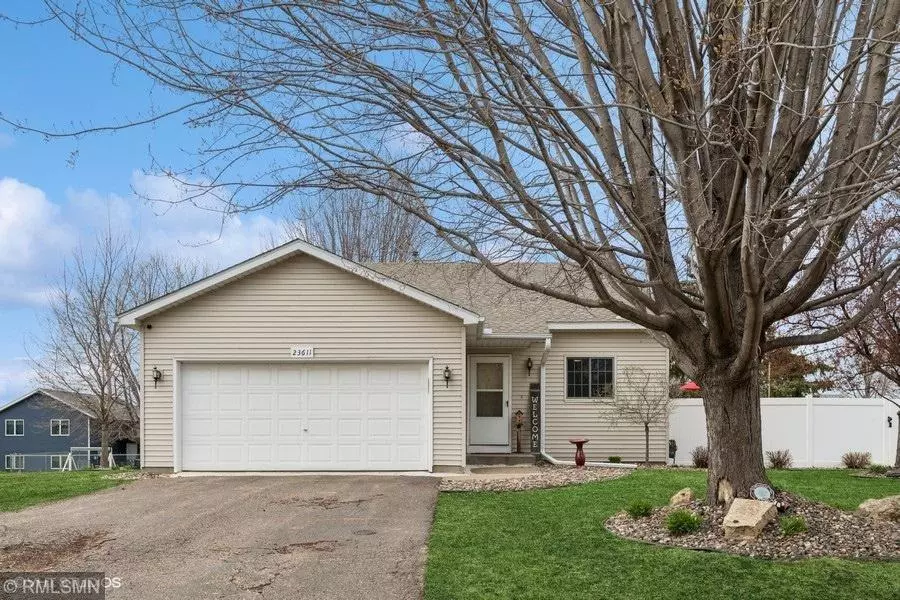23611 Belmont ST, Hampton, MN 55031
