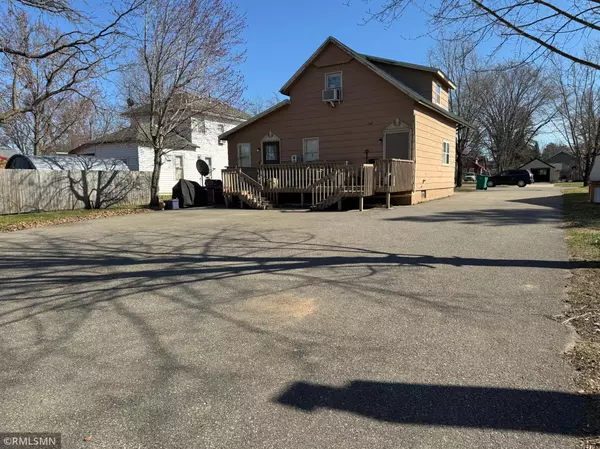 Aitkin, MN 56431,608 4th ST NW