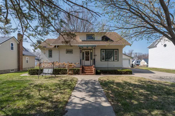 217 3rd ST E, Morgan, MN 56266
