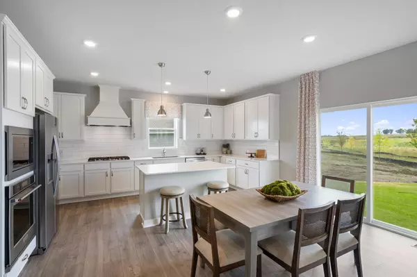 Woodbury, MN 55129,8433 Brumby TRL