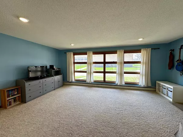 Harmony, MN 55939,110 Main AVE S