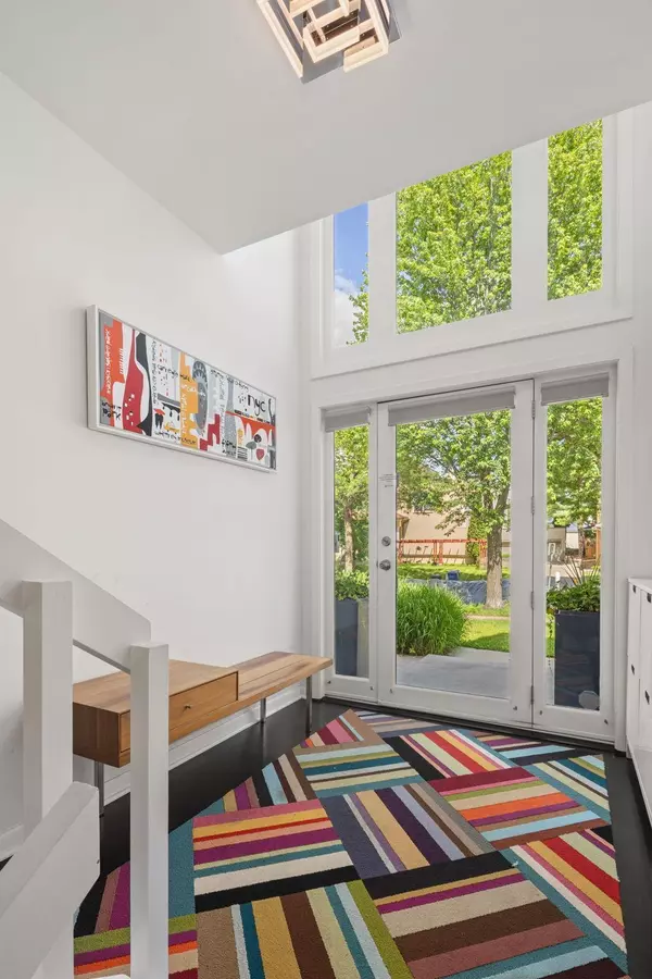 Minneapolis, MN 55410,3710 Vincent AVE S