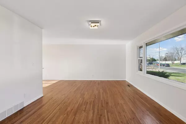 Brooklyn Park, MN 55443,7516 Scott AVE N