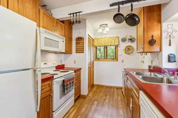 South Haven, MN 55382,16584 109th ST NW