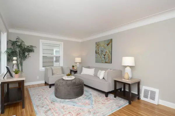 Minneapolis, MN 55417,5737 44th AVE S