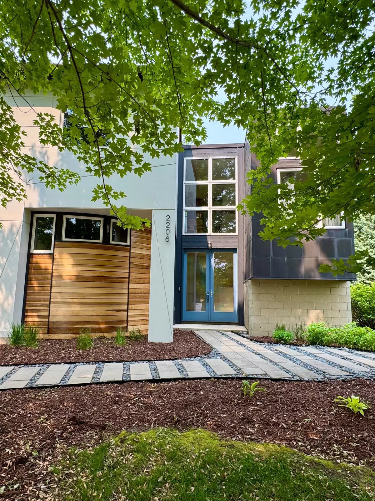 Northfield, MN 55057,2206 Grant CT