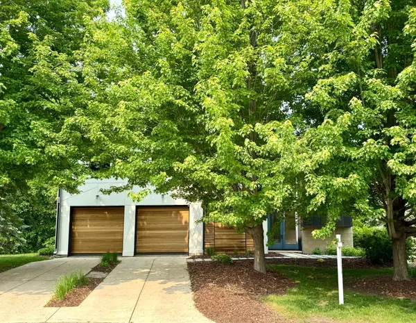 Northfield, MN 55057,2206 Grant CT