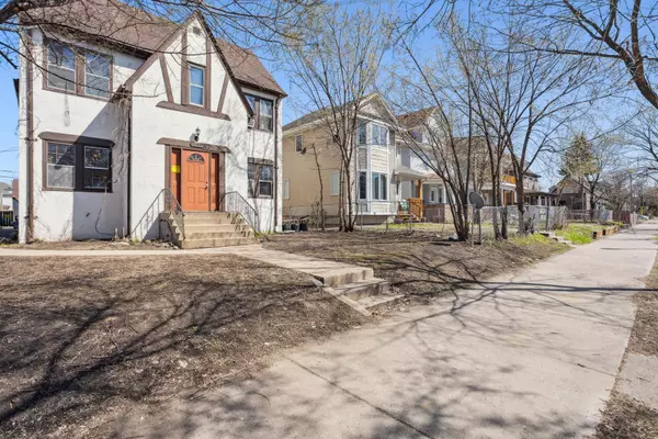 Minneapolis, MN 55407,3025 Park AVE