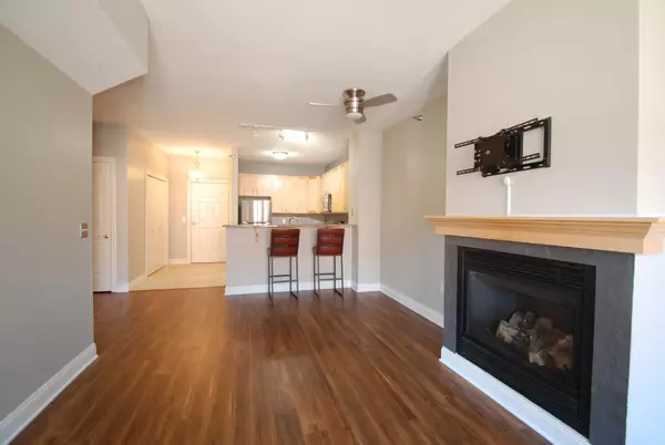 Stillwater, MN 55082,620 Main ST N #215