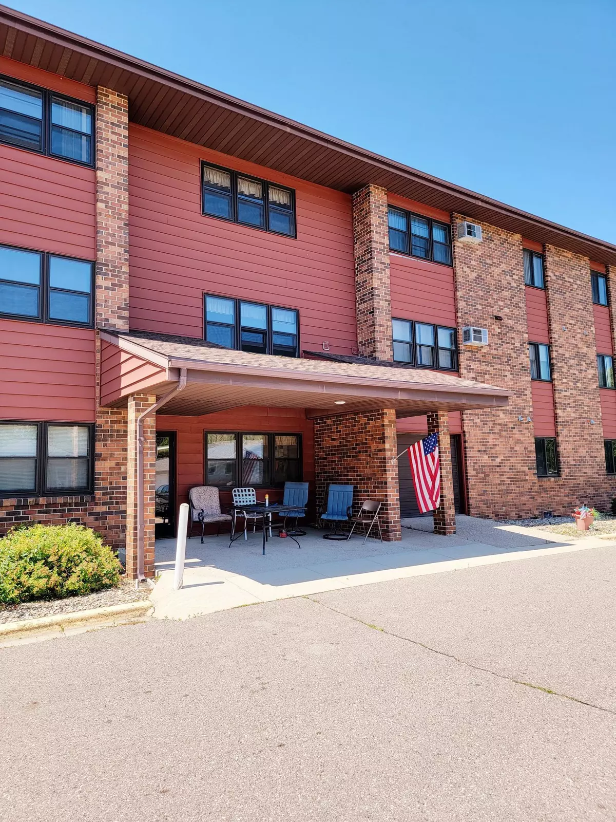 Fairfax, MN 55332,11 Park ST N #119